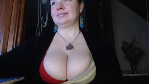 Snapshot of amorelara chatting on February 15, 2025, 5:30 am amorelara online show from February 15, 2025, 5:30 am