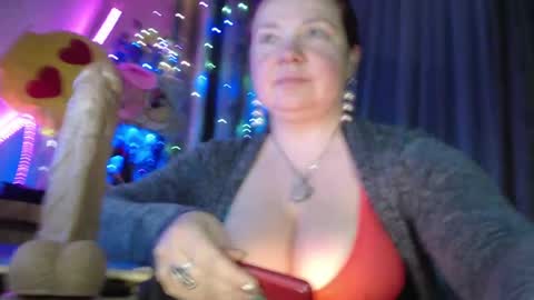 amorelara online show from May 11, 2026, 7:03 am