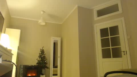 miss unforgettable online show from January 26, 2025, 2:08 pm