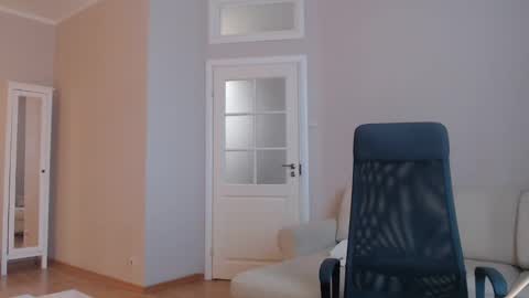 miss unforgettable online show from February 24, 2025, 8:38 am