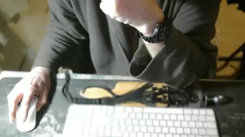 amslave4f online show from March 22, 2026, 10:24 pm