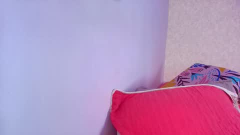 amy__wats0n online show from November 14, 2025, 7:12 pm