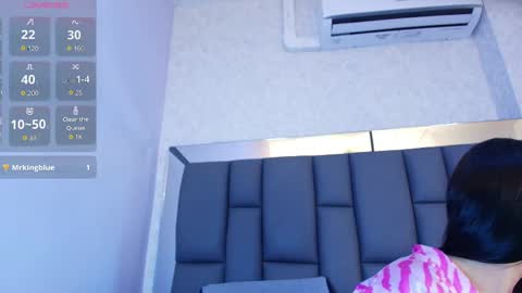 amy__wats0n online show from April 16, 2026, 7:14 pm