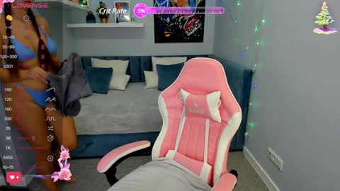 Snapshot of amy__wood chatting on January 21, 2025, 12:36 am AmyGMT 2 Mon-Sun 0300am-0900am online show from January 21, 2025, 12:36 am