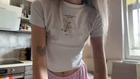 Amy Chill online show from June 26, 2026, 10:52 am