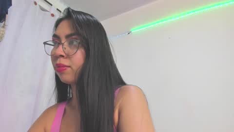 Amy  online show from October 17, 2025, 2:59 am