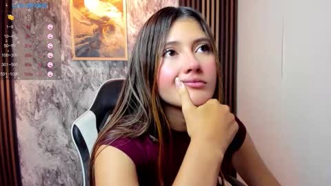 Snapshot of amy_innocent_ chatting on October 1, 2025, 8:15 pm Amy online show from October 1, 2025, 8:15 pm