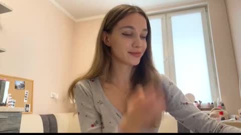 amy_meoww online show from February 11, 2026, 10:09 am