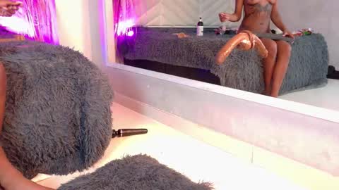 Amy online show from November 29, 2025, 8:39 am