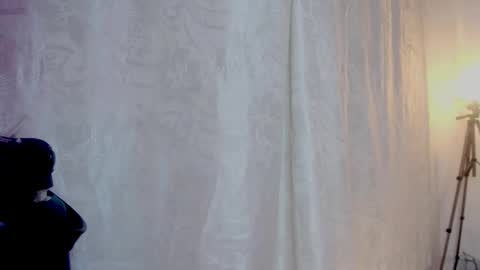 Amy  online show from January 28, 2025, 3:35 pm