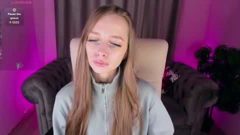 Amy online show from October 3, 2025, 4:59 pm