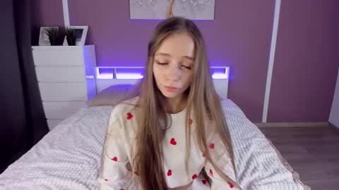 Snapshot of amy_waynee chatting on March 11, 2025, 11:59 pm Amy online show from March 11, 2025, 11:59 pm