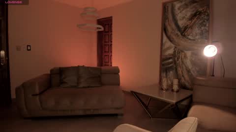 Amy Armstrong online show from December 28, 2024, 12:36 am