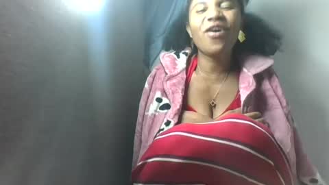 Amyatche online show from July 7, 2026, 5:43 am