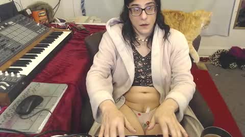 Snapshot of amyattack chatting on January 19, 2026, 9:02 am Trashely Gimpson online show from January 19, 2026, 9:02 am