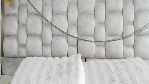 Amy Cortes online show from October 19, 2025, 8:53 pm