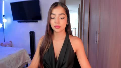 Amy  online show from April 27, 2026, 8:18 pm