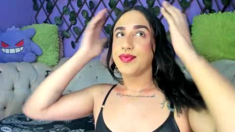 Amy Kamila online show from October 3, 2025, 4:09 am