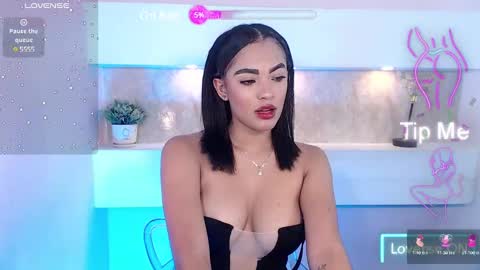Snapshot of amyjohnsonn chatting on February 27, 2025, 12:02 pm amyjohnsonn online show from February 27, 2025, 12:02 pm