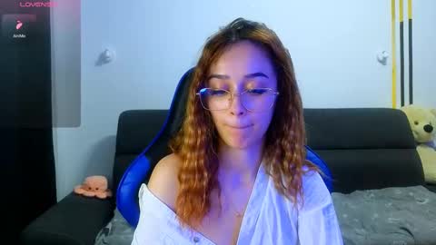 Snapshot of amykentt chatting on March 8, 2025, 4:28 pm amykentt online show from March 8, 2025, 4:28 pm