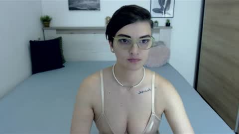 Hi there guys  My pleasure in your hands  pvt is open online show from June 23, 2026, 7:23 pm
