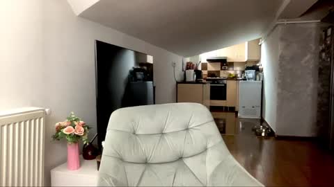 Snapshot of amyroberta92 chatting on December 5, 2024, 9:50 am amyroberta92 online show from December 5, 2024, 9:50 am