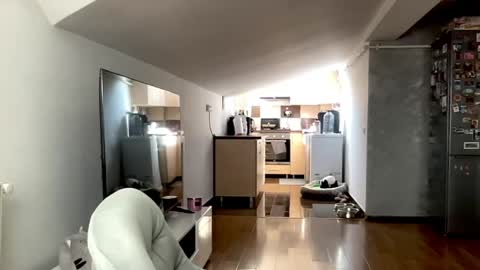 amyroberta92 online show from April 16, 2026, 6:58 am