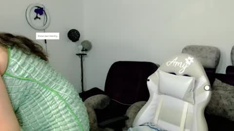 Im Amy IM NOT LOOKING FOR A PARTNER OR DATING online show from June 2, 2026, 3:52 am