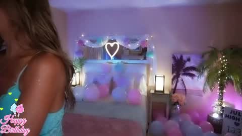  AmyValentine  online show from July 10, 2026, 5:56 am
