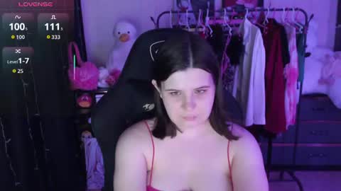 Snapshot of amyvibes chatting on July 16, 2026, 7:53 pm amyvibes online show from July 16, 2026, 7:53 pm