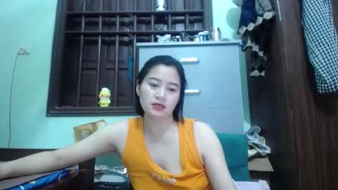 an_naughty online show from May 12, 2026, 8:11 am