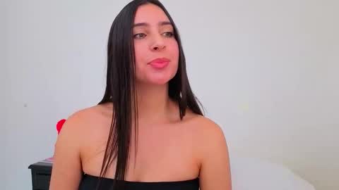 Ana  IG an castillo 1 online show from February 6, 2026, 4:21 pm