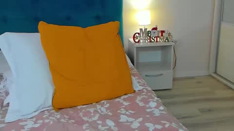 Snapshot of ana_crystal chatting on December 9, 2024, 9:06 am ANA online show from December 9, 2024, 9:06 am