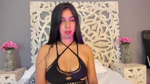 Ana Gonzalez online show from May 12, 2026, 8:39 pm