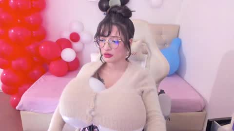 Im anna but you can call me as you want online show from February 16, 2026, 10:50 pm