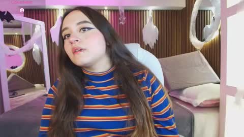 Ana online show from October 14, 2025, 7:47 pm