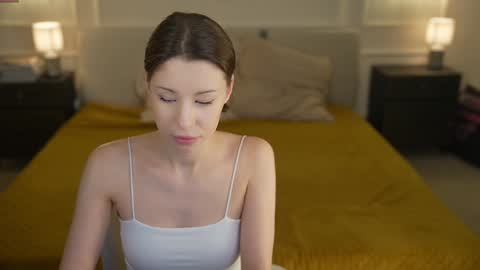 Snapshot of anabel054 chatting on October 1, 2025, 2:50 am Anabel Kira Zlata Kira Elice Lana Dominika Sofy Kaila Bridget online show from October 1, 2025, 2:50 am