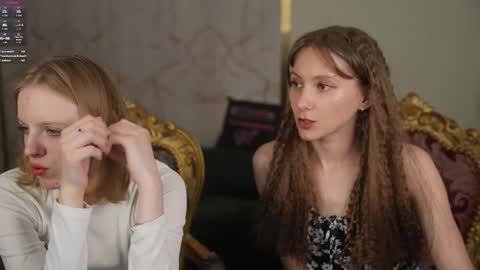 Snapshot of anabel2054 chatting on February 14, 2026, 3:42 pm Sweet girls online show from February 14, 2026, 3:42 pm