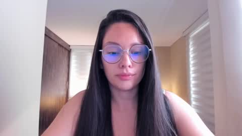 Snapshot of anabel_25 chatting on December 30, 2024, 1:58 pm Anabel online show from December 30, 2024, 1:58 pm