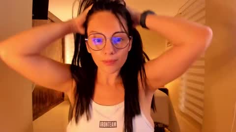 Snapshot of anabel_25 chatting on February 13, 2025, 8:45 pm Anabel online show from February 13, 2025, 8:45 pm