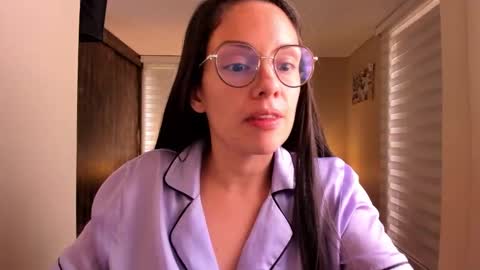 Snapshot of anabel_25 chatting on February 28, 2025, 5:04 pm Anabel online show from February 28, 2025, 5:04 pm
