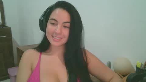 anabelenogueira1 online show from May 8, 2026, 2:17 am