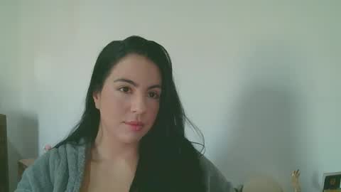 anabelenogueira1 online show from May 14, 2026, 12:01 pm