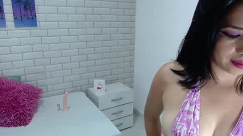 Snapshot of anabella_04 chatting on October 10, 2025, 11:59 pm anabella_04 online show from October 10, 2025, 11:59 pm