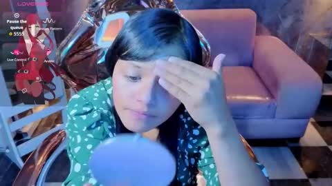 Anabell online show from November 23, 2025, 7:46 pm