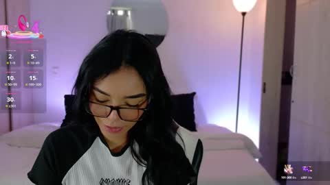 ANABEL WOLF  online show from October 8, 2025, 4:59 pm