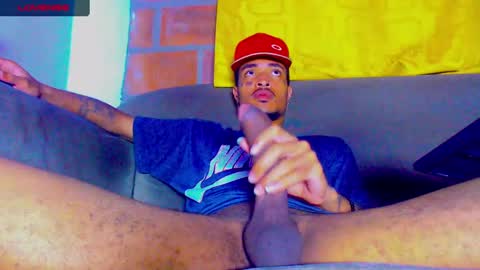 anaconda_94 online show from December 17, 2024, 2:23 am