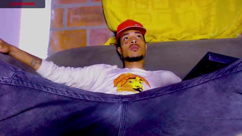 anaconda_94 online show from December 19, 2024, 11:25 pm