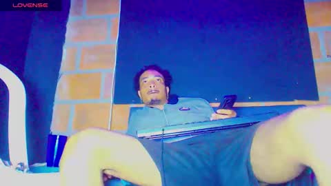 Snapshot of anaconda_blackk chatting on October 21, 2025, 12:17 pm anaconda_blackk online show from October 21, 2025, 12:17 pm