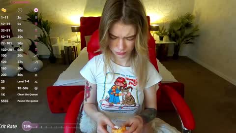 Snapshot of anacondaon chatting on January 29, 2025, 12:45 pm Nika online show from January 29, 2025, 12:45 pm